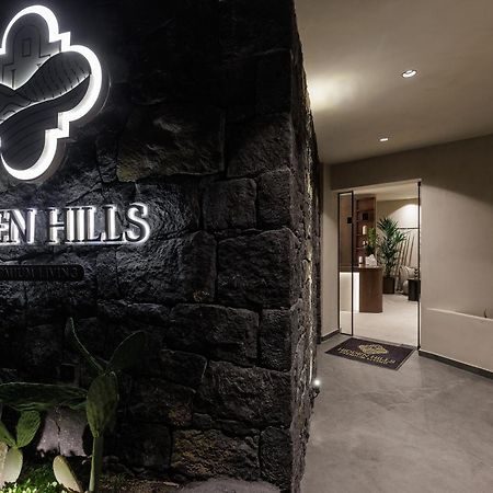 ホテル Hidden Hills メッサリア エクステリア 写真